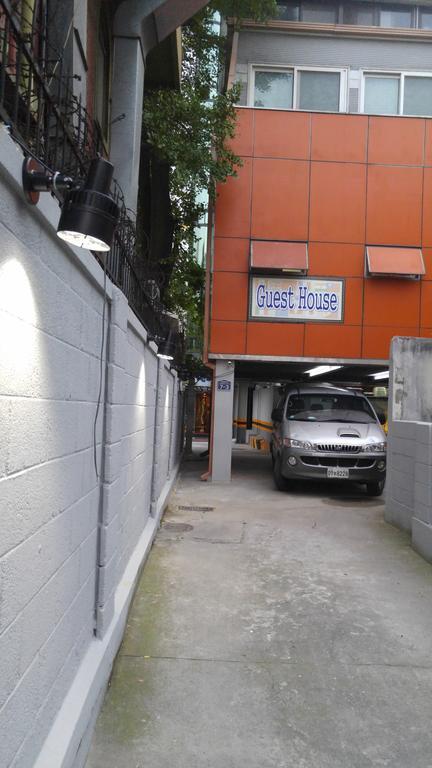 Embassy Guesthouse Itaewon Seoul Exterior photo